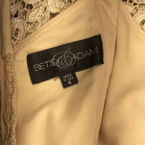 Betsy & Adam Gold Lace Dress - Picture 7 of 7